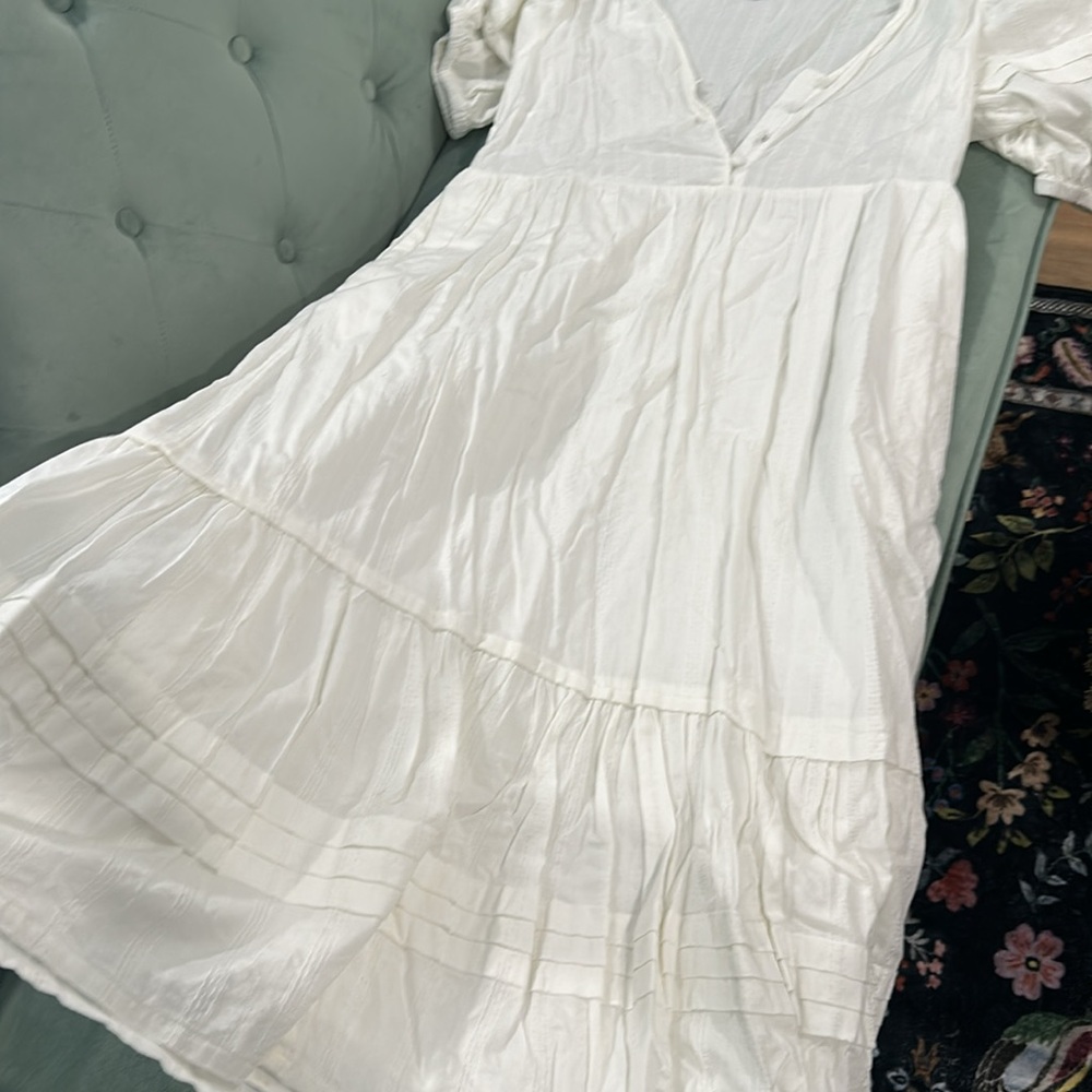 Universal Thread White Midi Dress - Picture 5 of 7